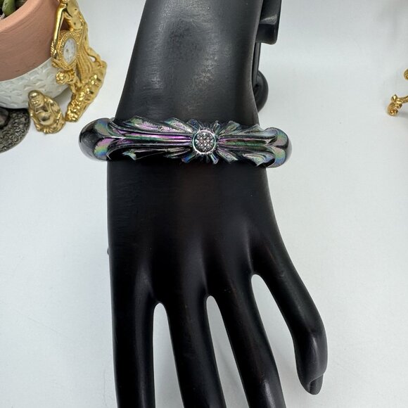 Vintage Lucite Carved Bangle Bracelet Black Iridescent Floral Design 7 3/4” - Picture 2 of 7